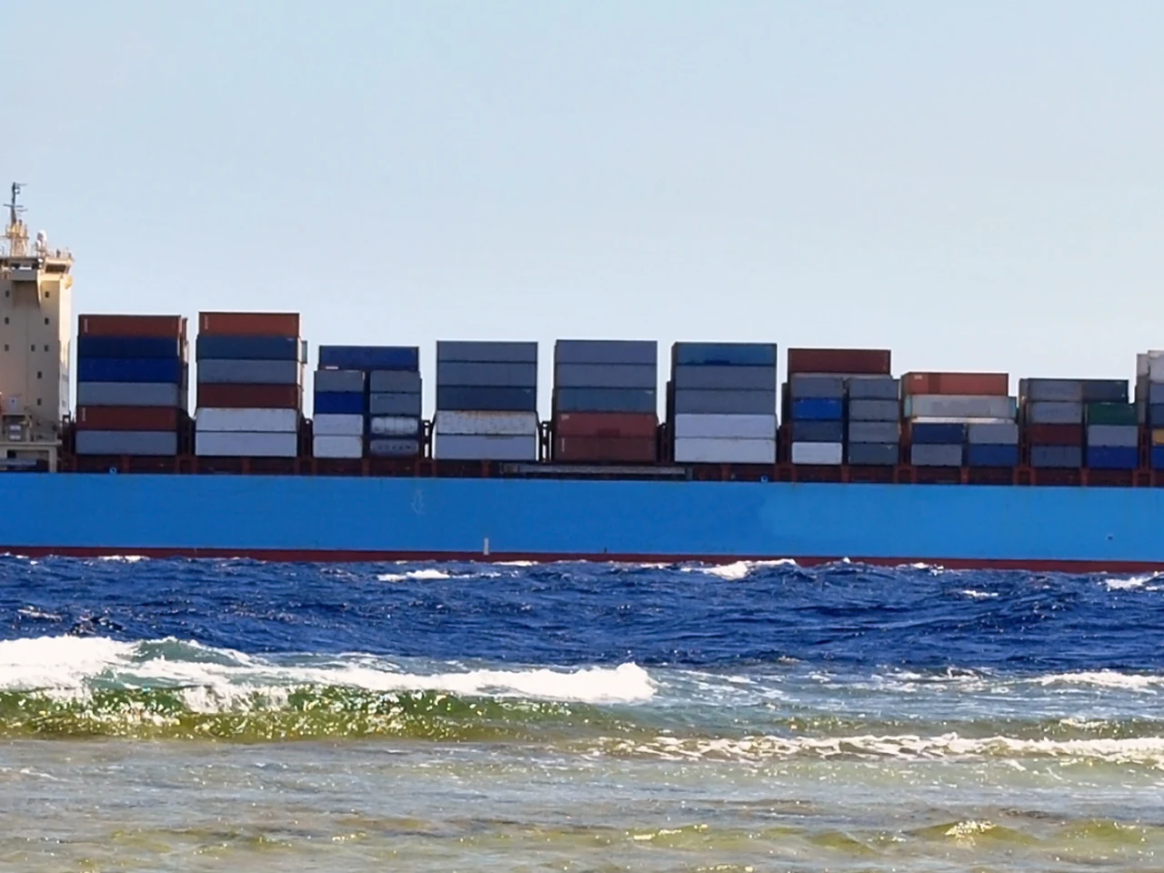 Large laden container ship at sea — spare parts for every vessel size | Wattmare