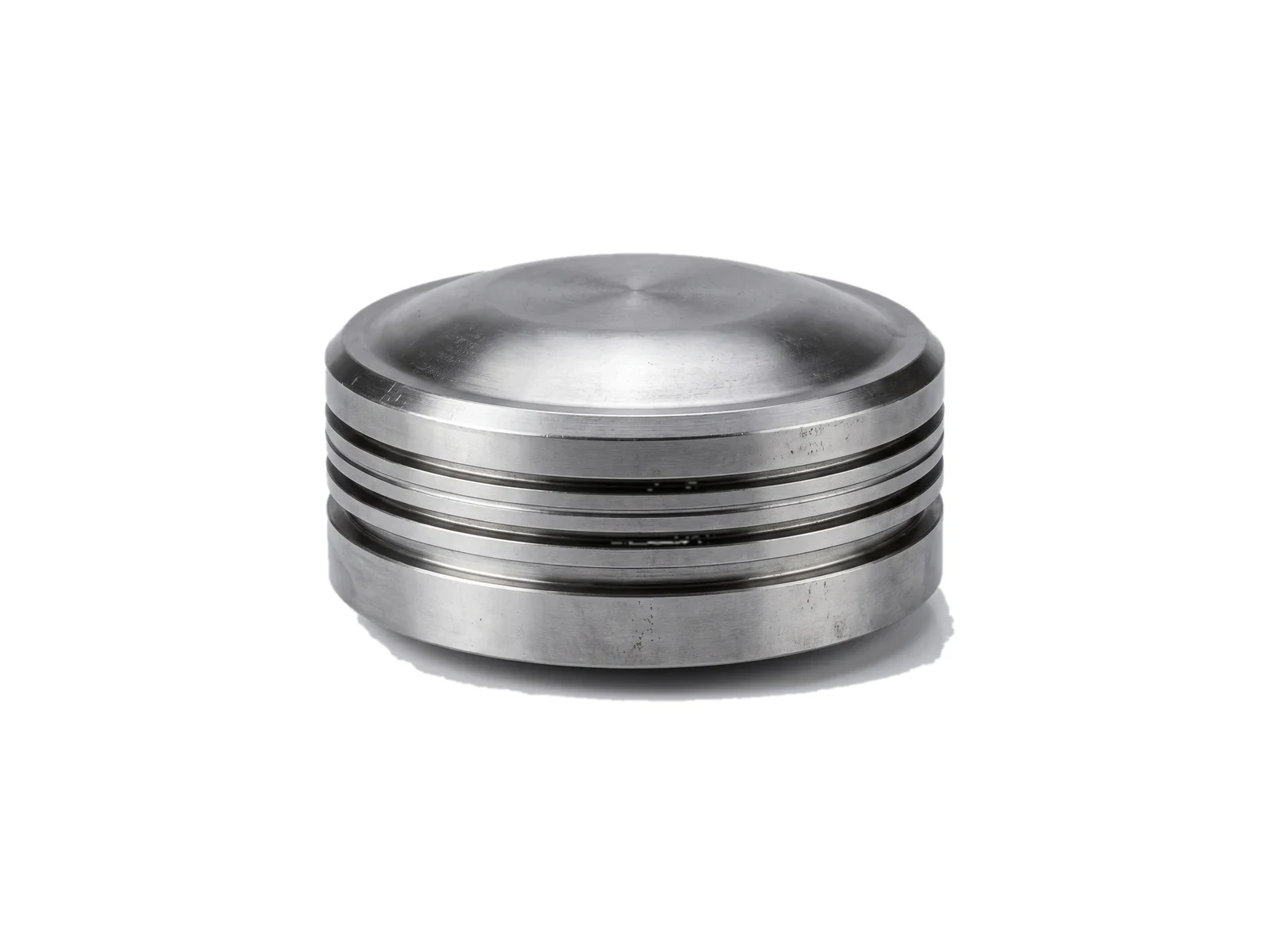 Marine main engine piston & piston crown spare part — Forged alloy-steel crown / cast-iron skirt — genuine, OEM-equivalent and Alang-reconditioned