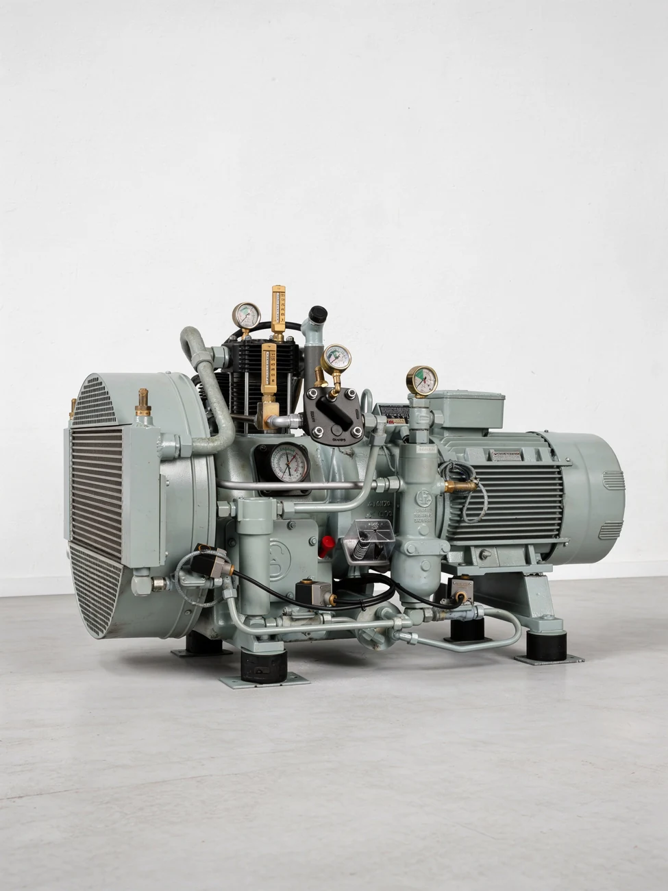Sauer marine air compressor — genuine and reconditioned spare parts
